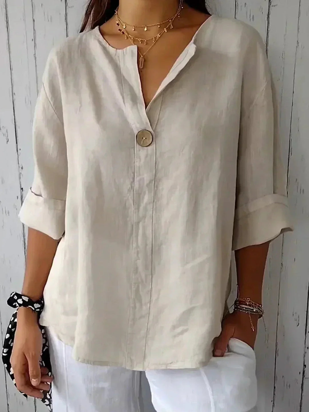 Joanna | Chic Comfort Blouse