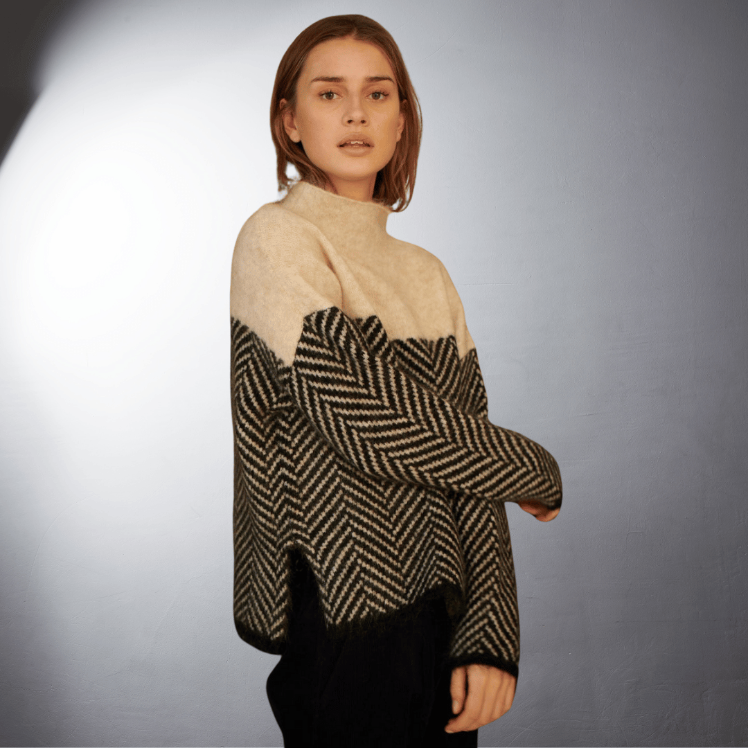 Suzy | Sustainable cotton turtleneck sweater