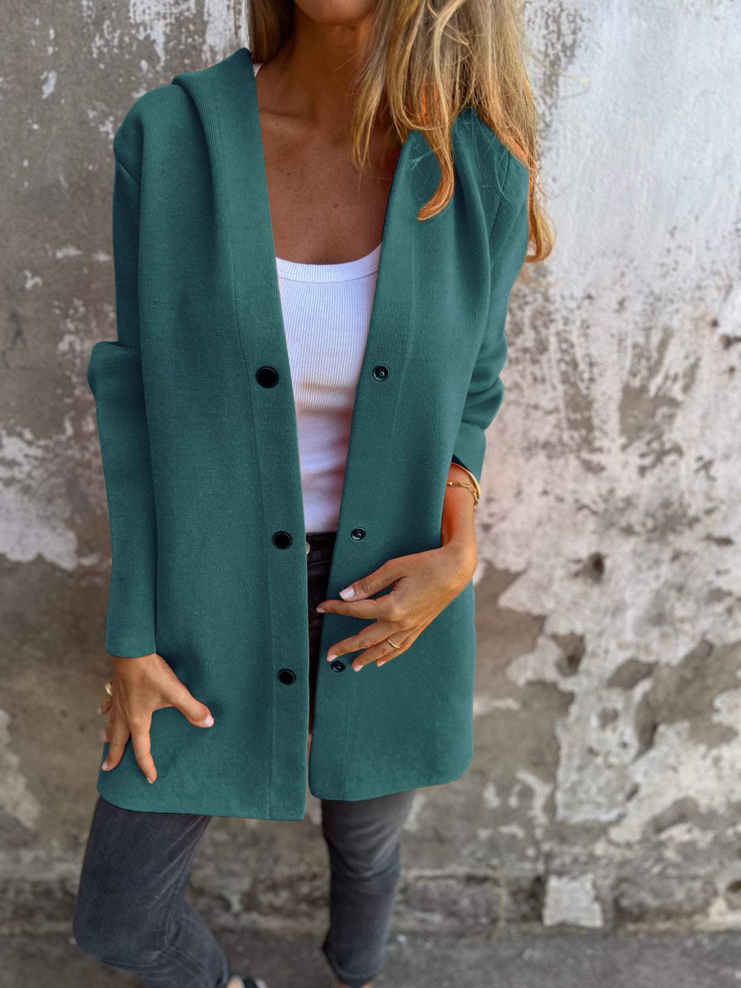 Sylvie | Cardigan with buttons and hood