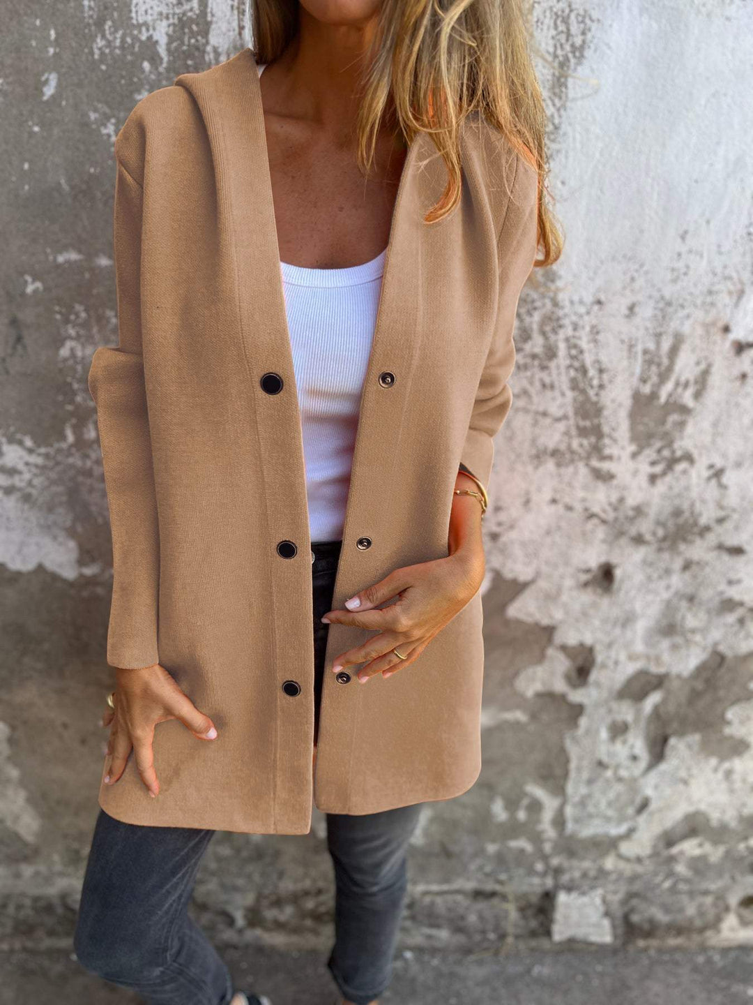 Sylvie | Cardigan with buttons and hood