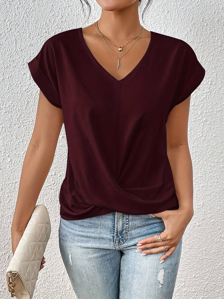 Betty | Casual T-Shirt With V Neckline