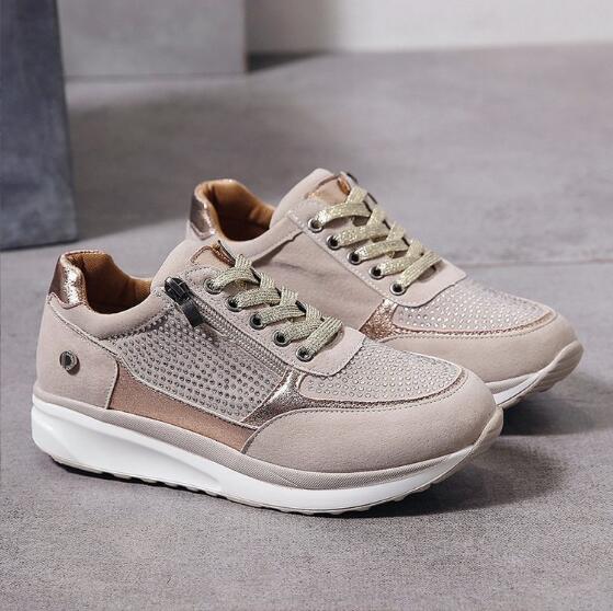 Esther | Comfortable sneakers with zippe