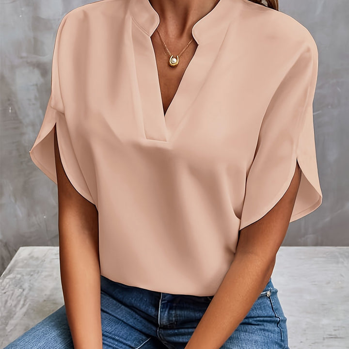 Carola | Light and Elegant Blouse