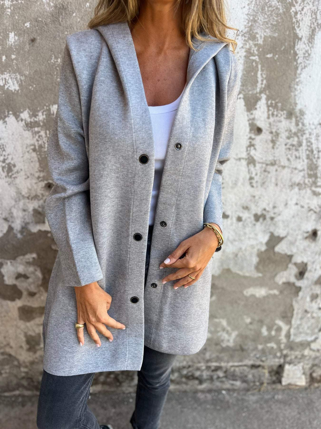 Sylvie | Cardigan with buttons and hood